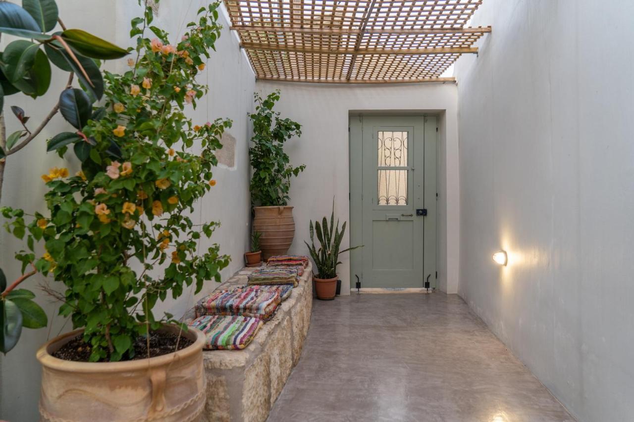 Quattro Domus Apartment Heraklion  ภายนอก รูปภาพ